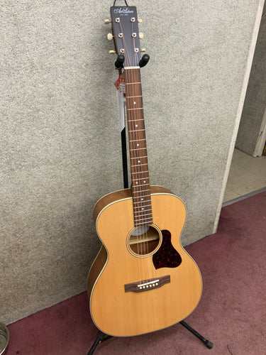 Art & Lutherie Legacy Natural EQ
